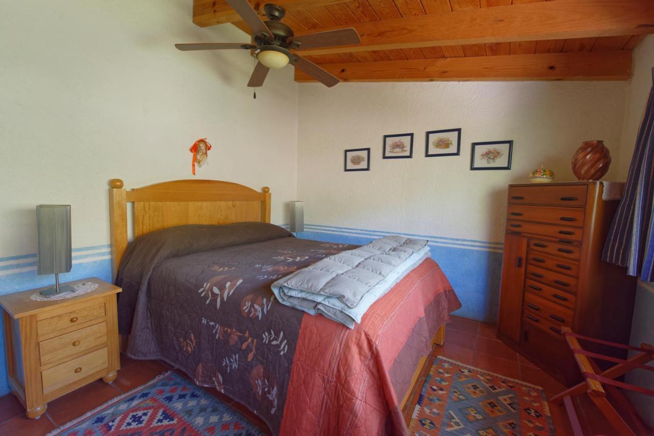 Casa Navacoyan Bed & Breakfast Malinalco Bagian luar foto