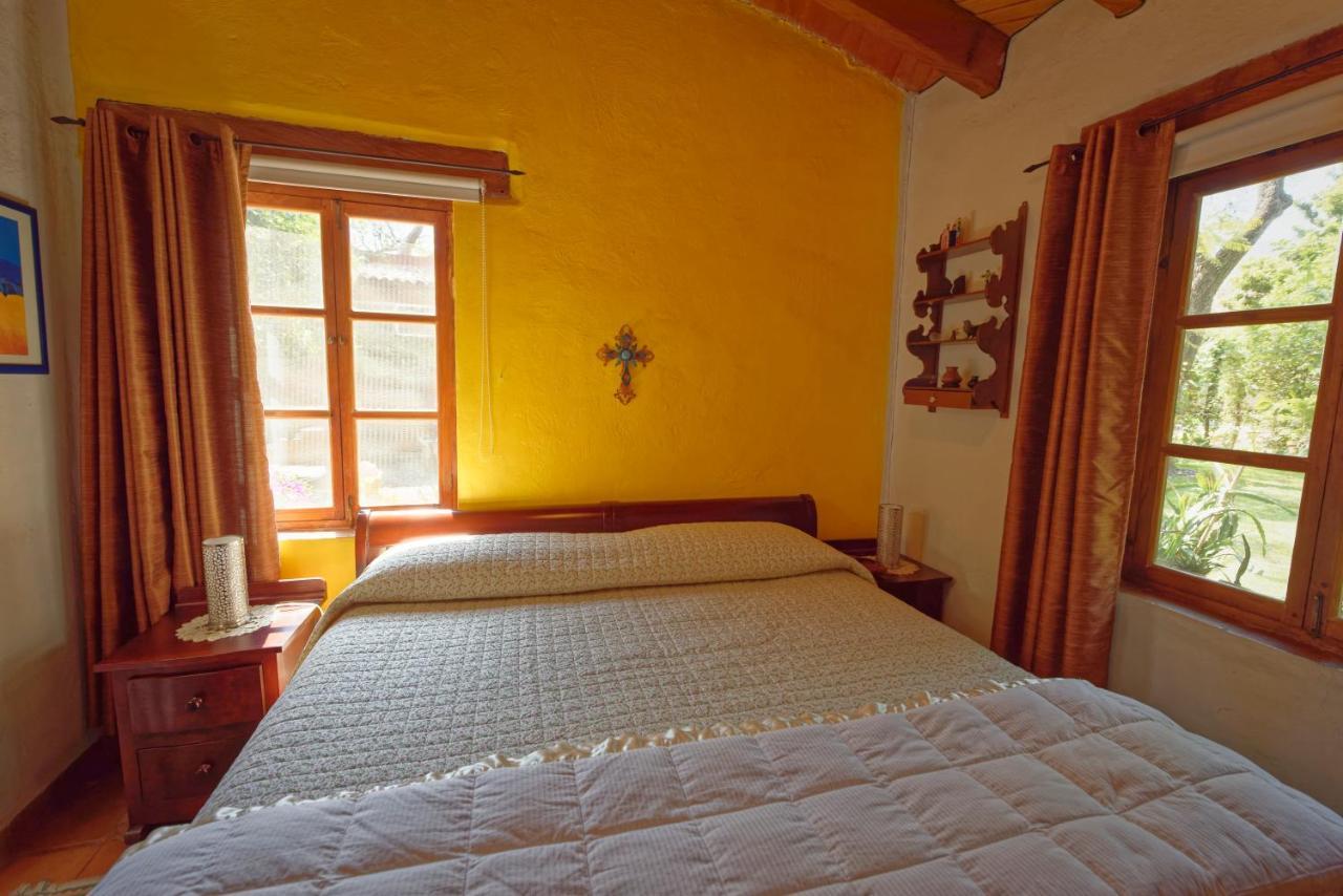 Casa Navacoyan Bed & Breakfast Malinalco Bagian luar foto