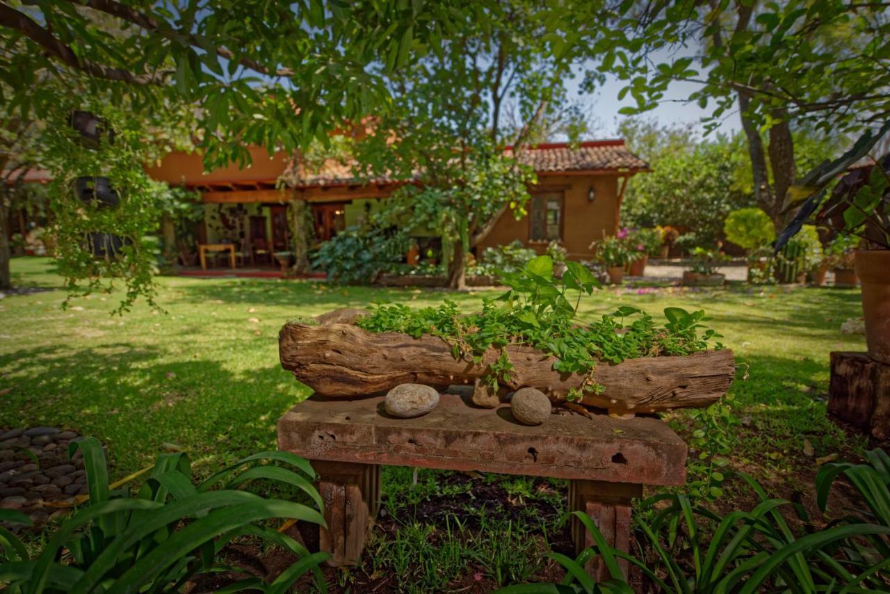 Casa Navacoyan Bed & Breakfast Malinalco Bagian luar foto